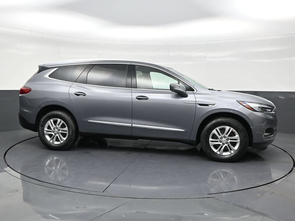 Used 2020 Buick Enclave Essence w/ Sound and Sites Package FWD image 6