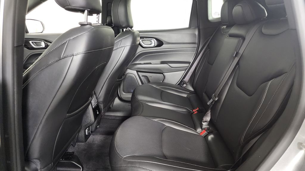 Used 2023 Jeep Compass High Altitude image 28