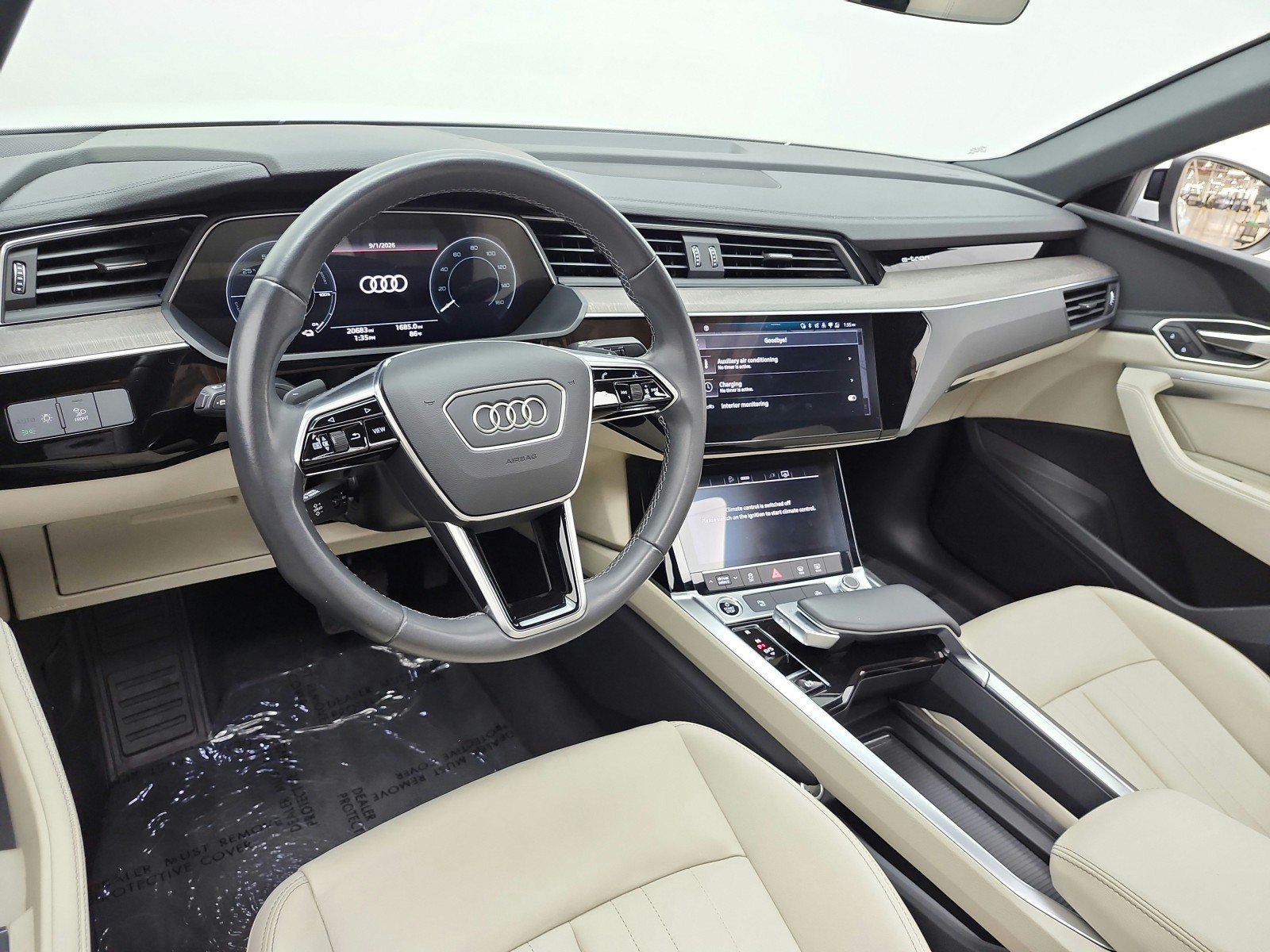 Used 2024 Audi Q8 e-tron Premium AWD/4WD image 14