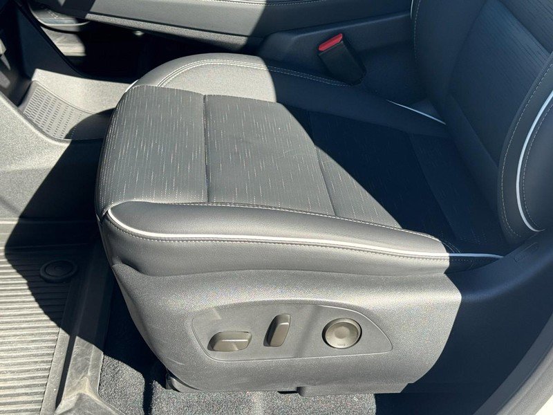 Used 2025 Buick Enclave Sport Touring image 26