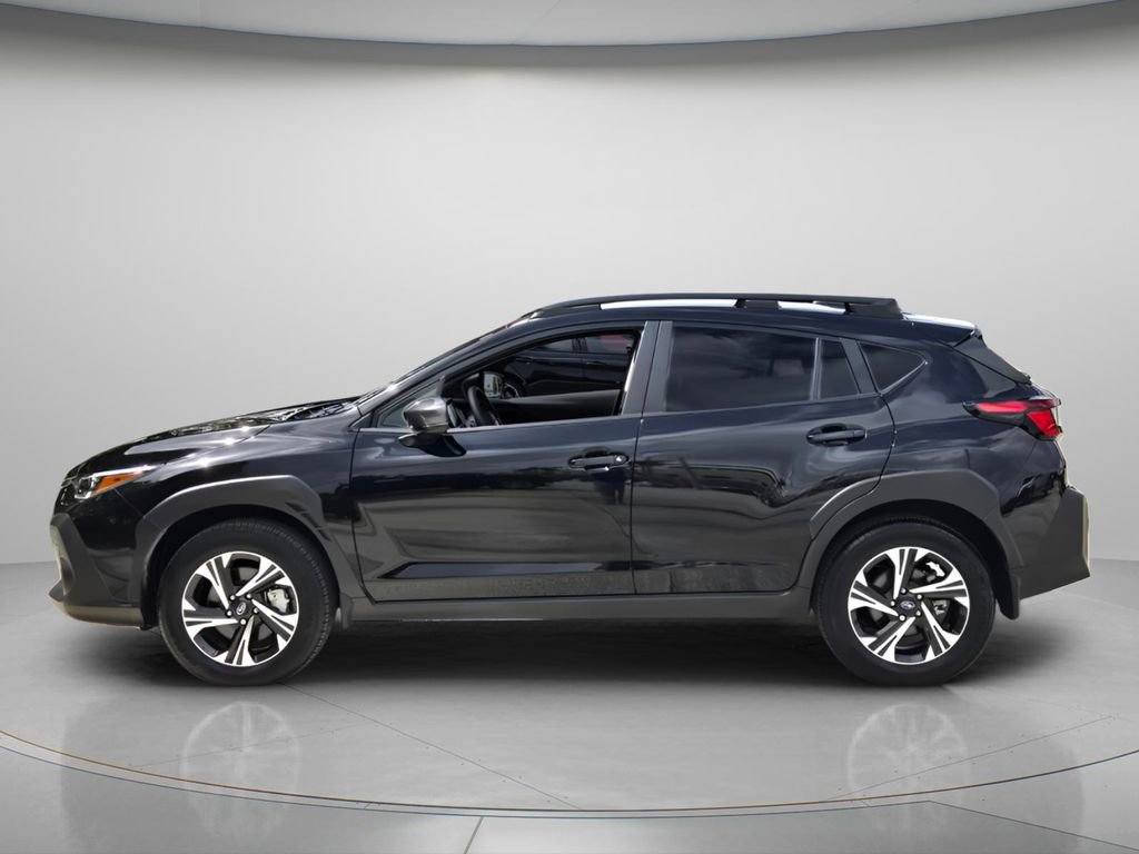 Used 2024 Subaru Crosstrek 2.0i Premium AWD/4WD image 3
