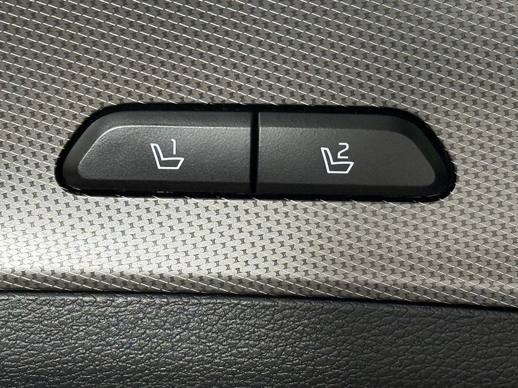 Used 2025 Kia Sportage SX AWD/4WD image 49