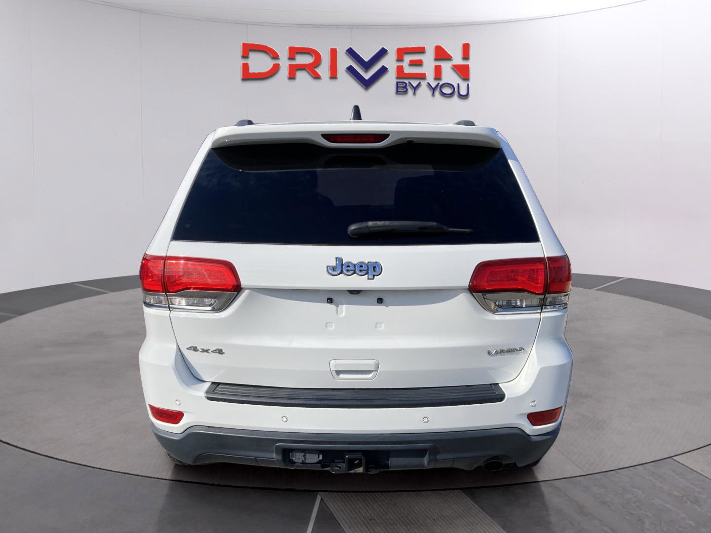 Used 2018 Jeep Grand Cherokee Laredo image 5