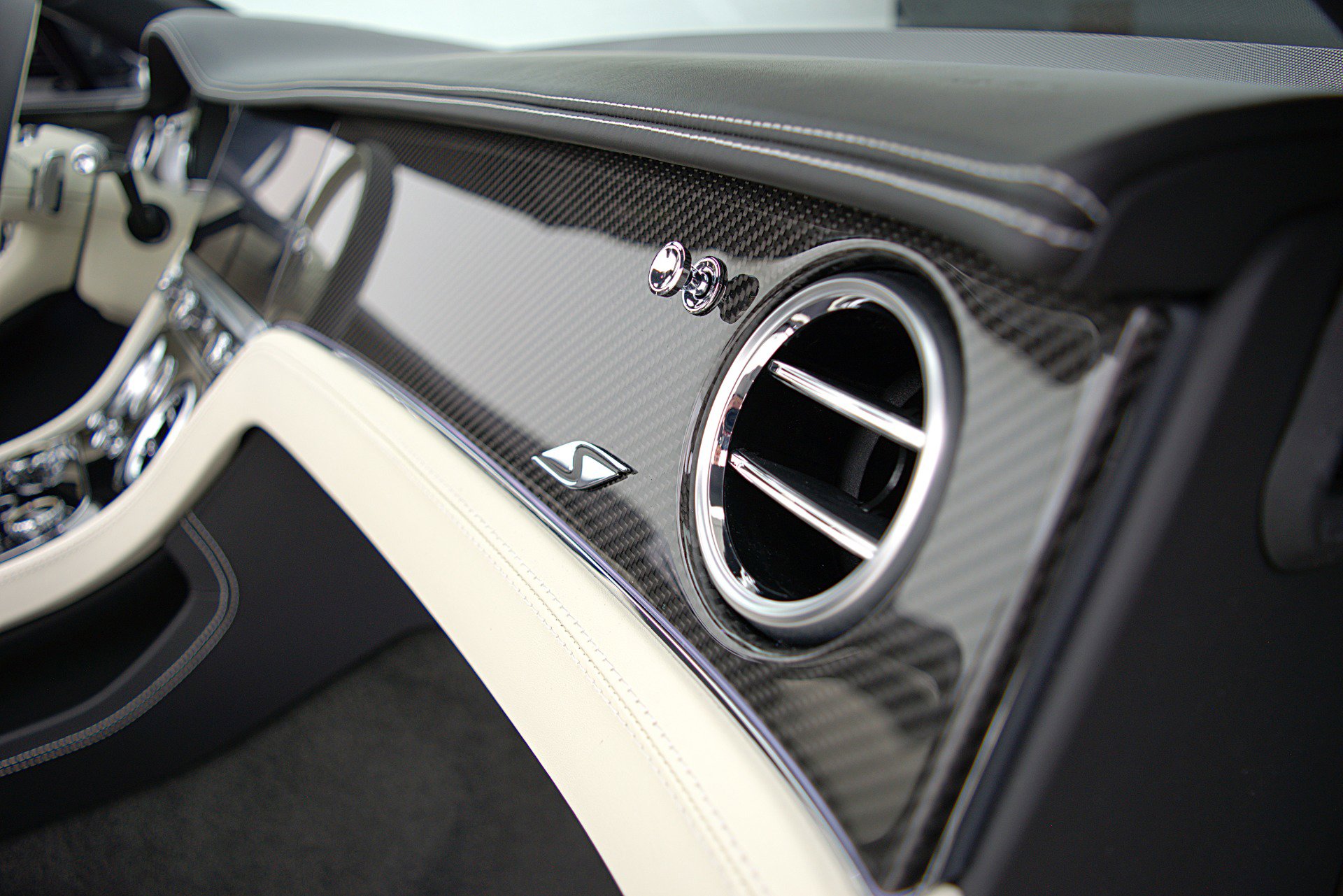 Certified 2023 Bentley Continental GT S image 36