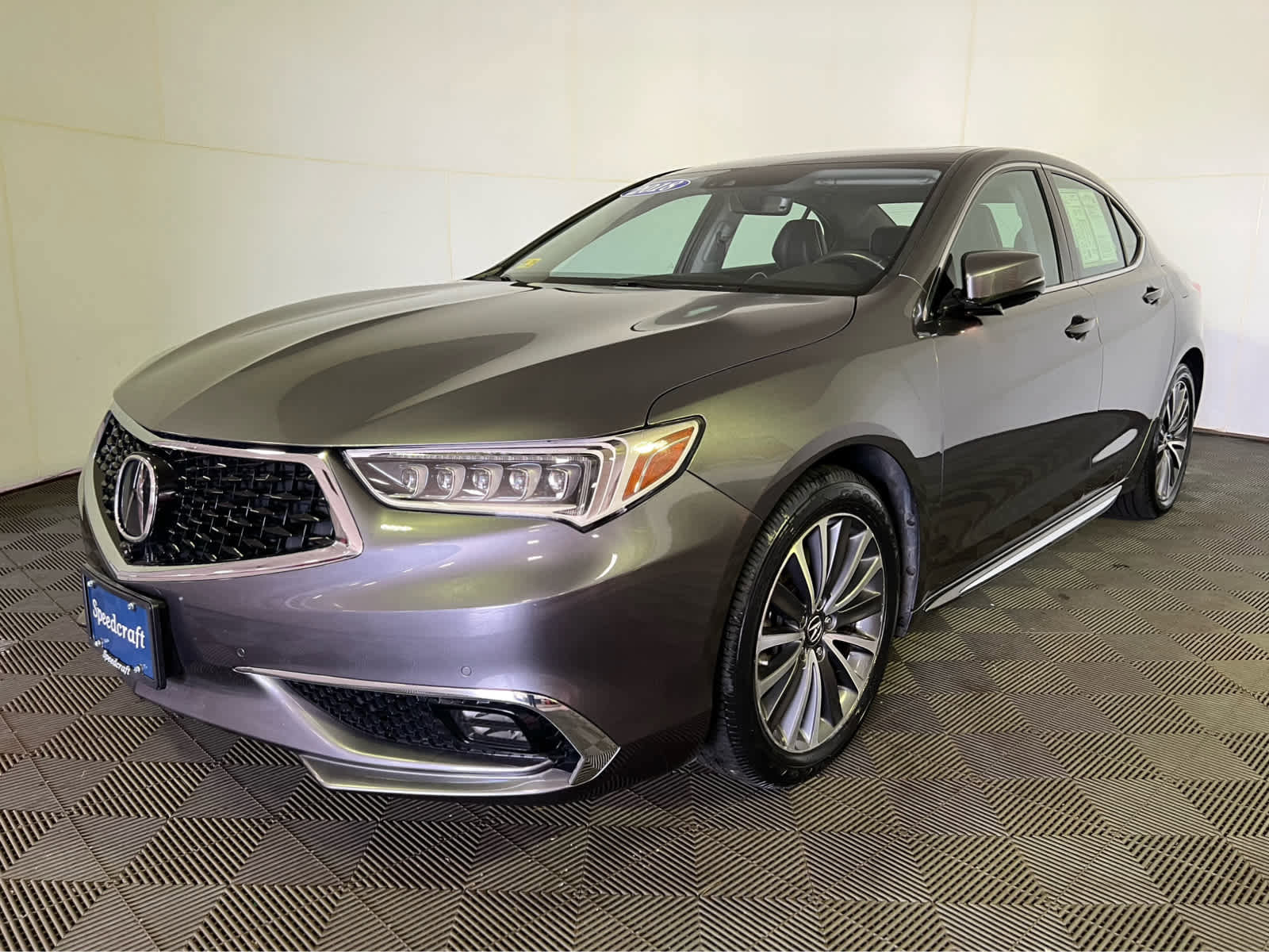 Used 2018 Acura TLX V6 w/ Advance Package FWD image 2