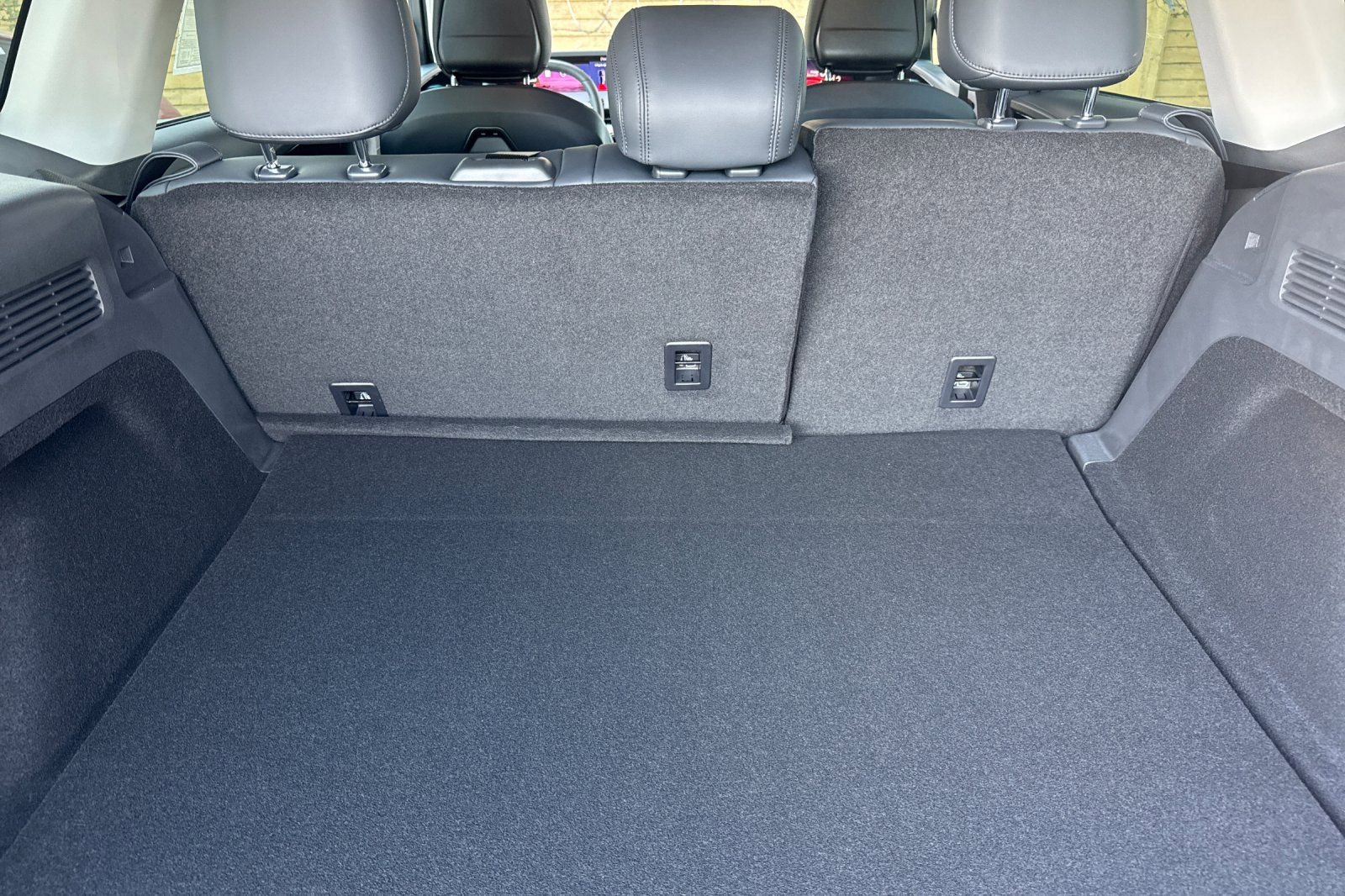 New 2026 Lincoln Nautilus Premier image 13