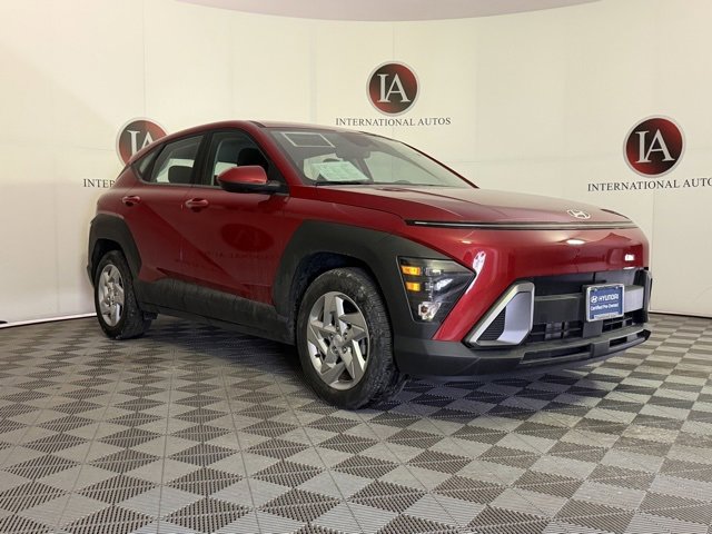 Used 2024 Hyundai Kona SE image 1