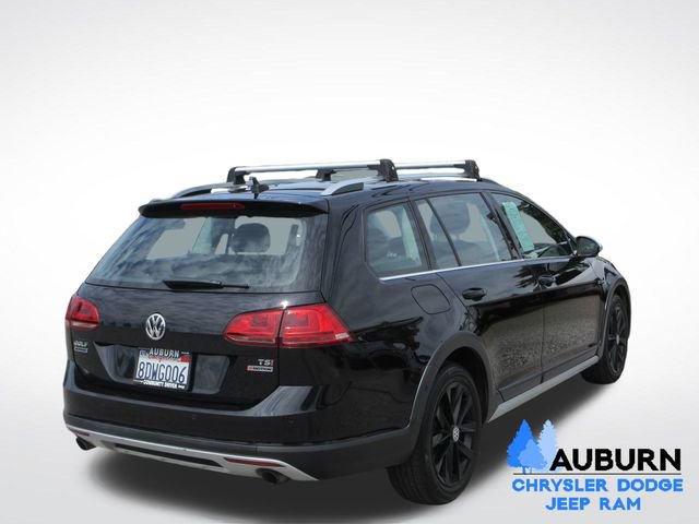 Used 2017 Volkswagen Golf Alltrack SE image 7