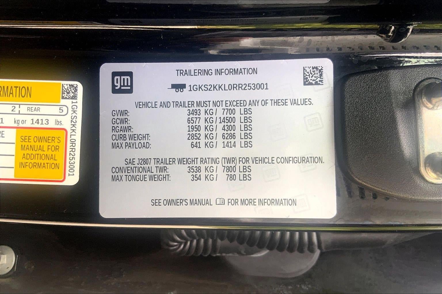 Used 2024 GMC Yukon XL Denali Ultimate AWD/4WD image 34