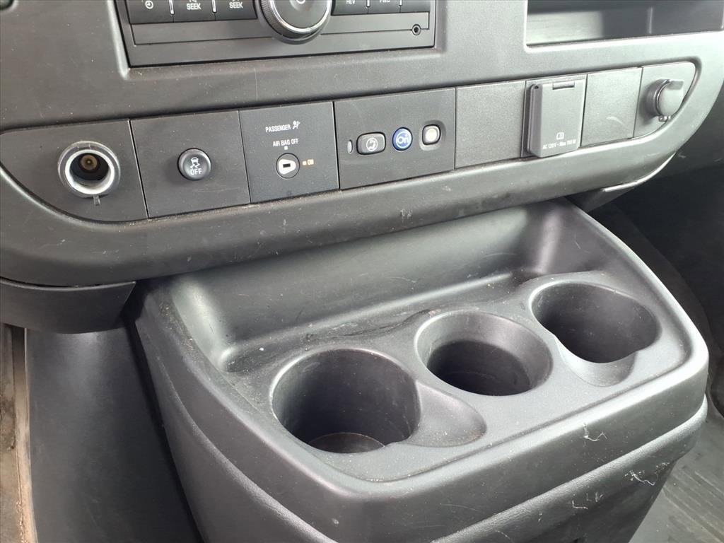 Used 2022 GMC Savana 3500 Extended w/ Power Convenience Package image 10