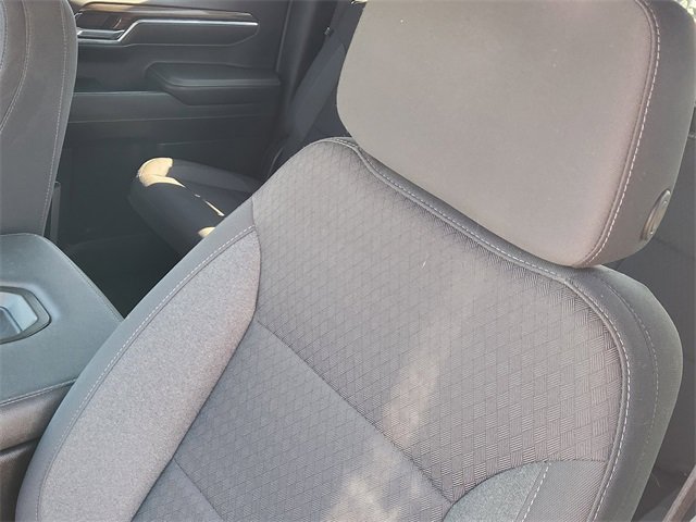 Used 2023 Chevrolet Silverado 1500 LT image 24