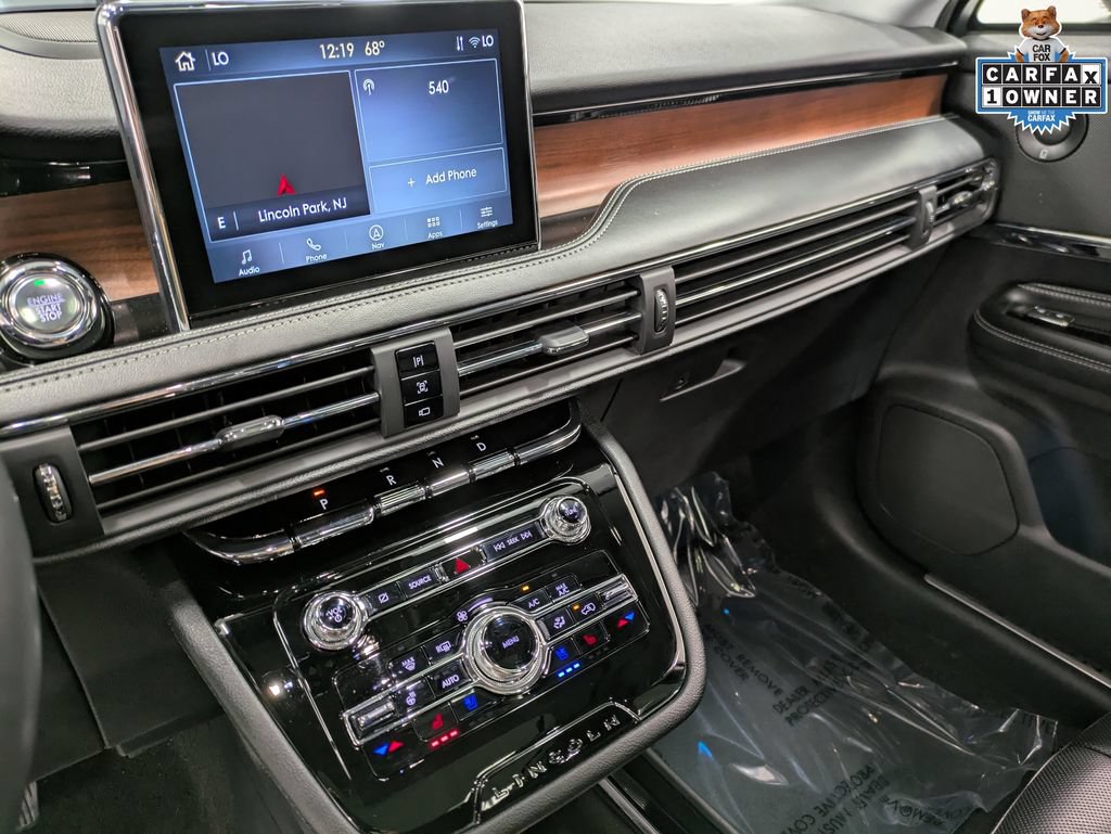 Used 2022 Lincoln Corsair Reserve w/ Luxury Package AWD/4WD image 15