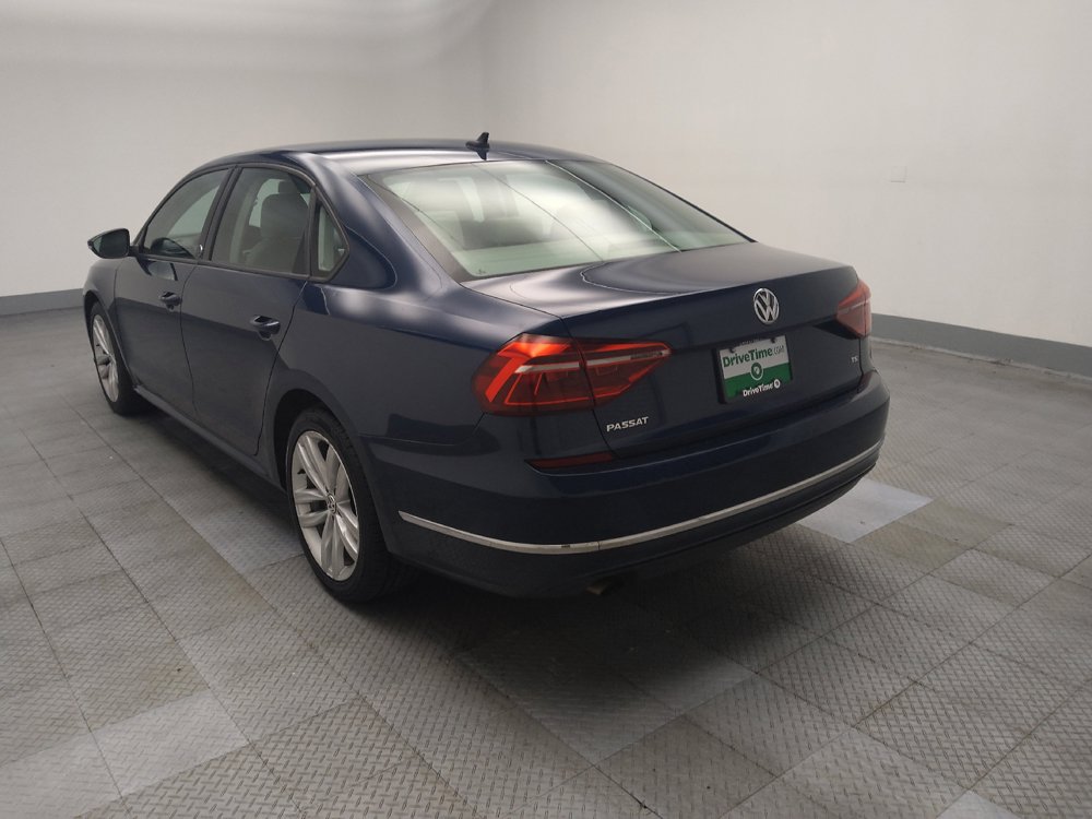 Used 2019 Volkswagen Passat 2.0T Wolfsburg w/ Wheels & Sunroof Package FWD image 5