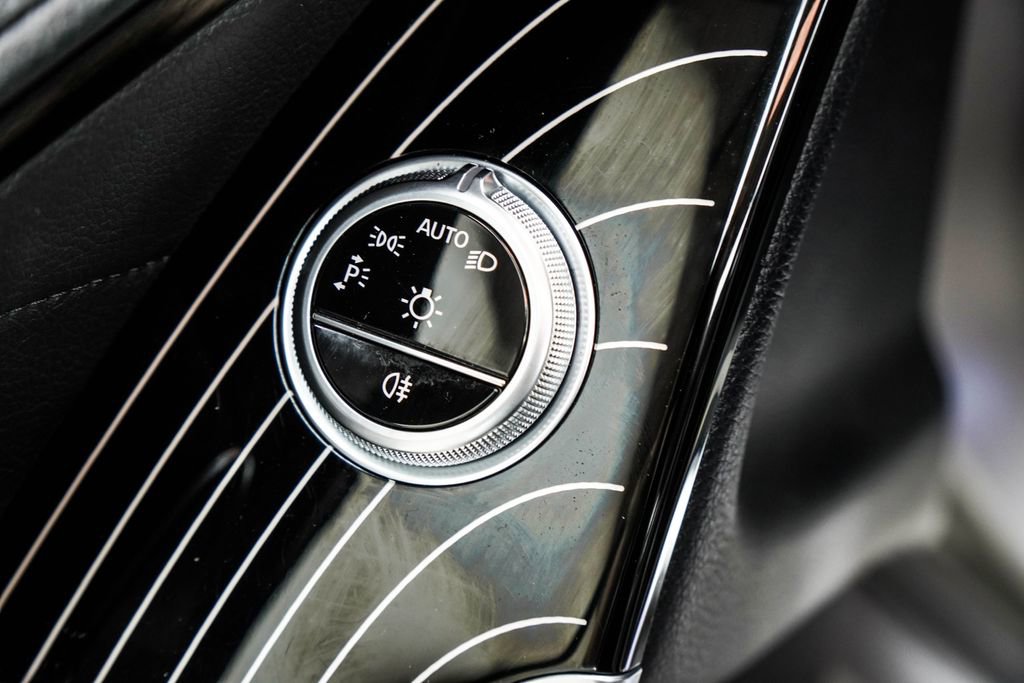 Used 2021 Mercedes-Benz S 580 4MATIC Sedan image 43