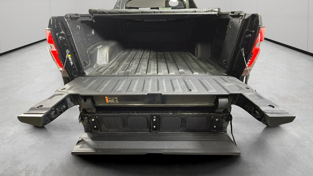 Certified 2024 Chevrolet Silverado EV RST image 20