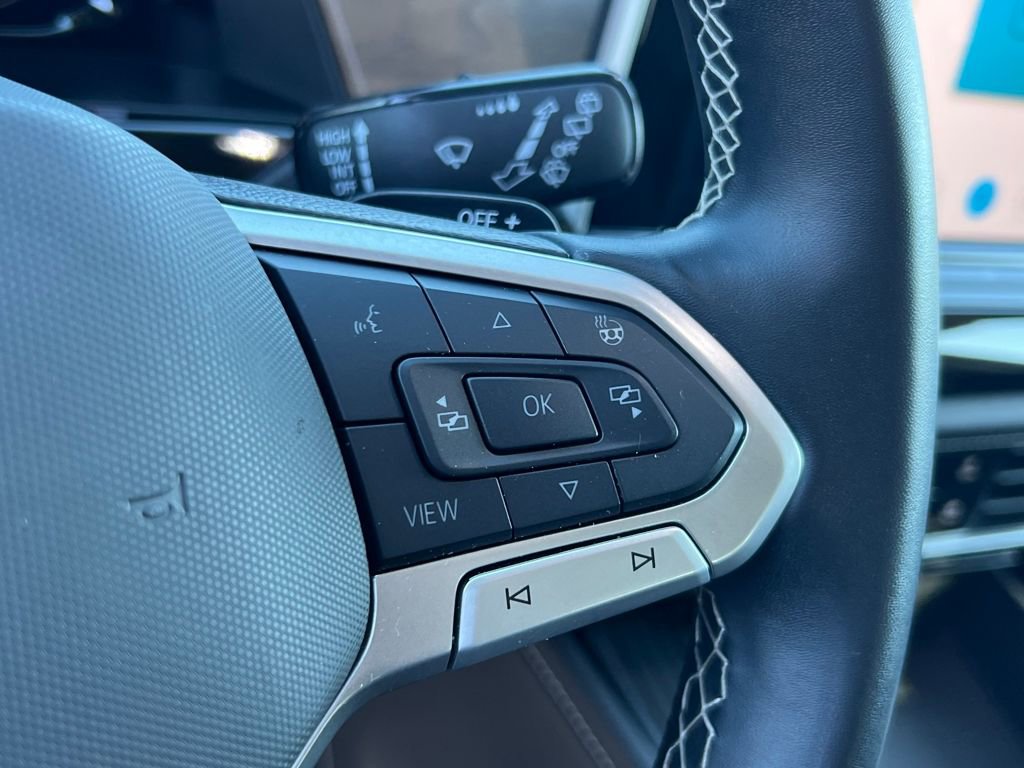 Used 2025 Volkswagen Atlas SE image 20