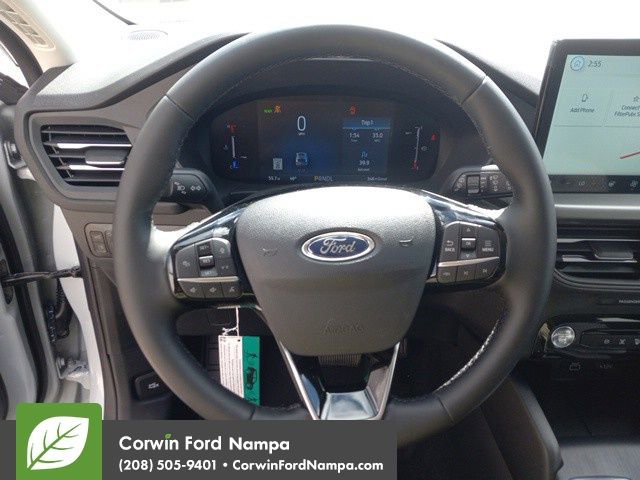 New 2025 Ford Escape SE image 15