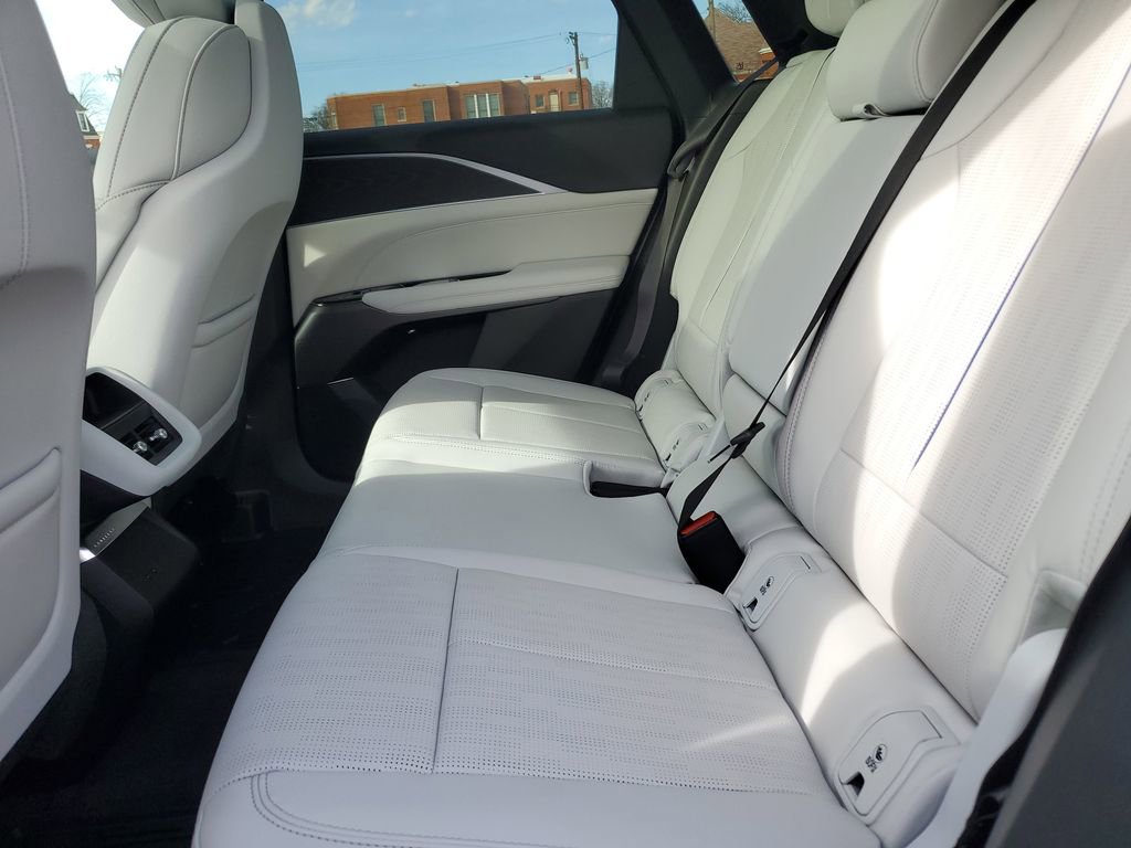 New 2026 Cadillac Lyriq Luxury image 26