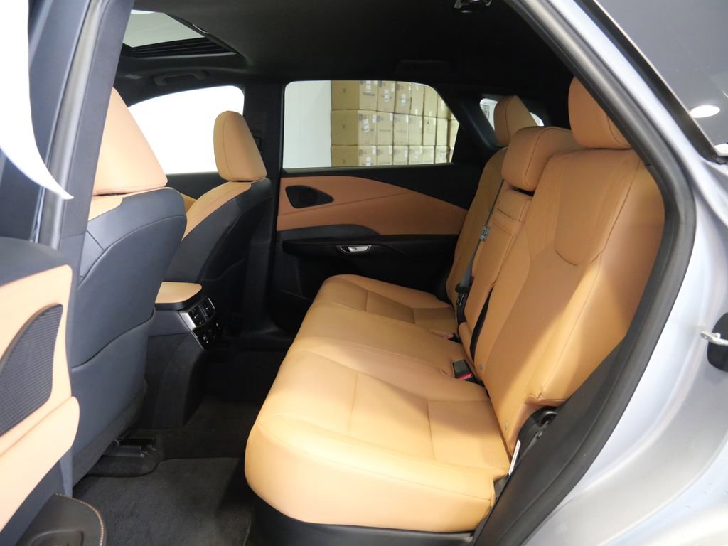 Certified 2024 Lexus RX 350 Premium w/ Accessory Package (K3) image 28