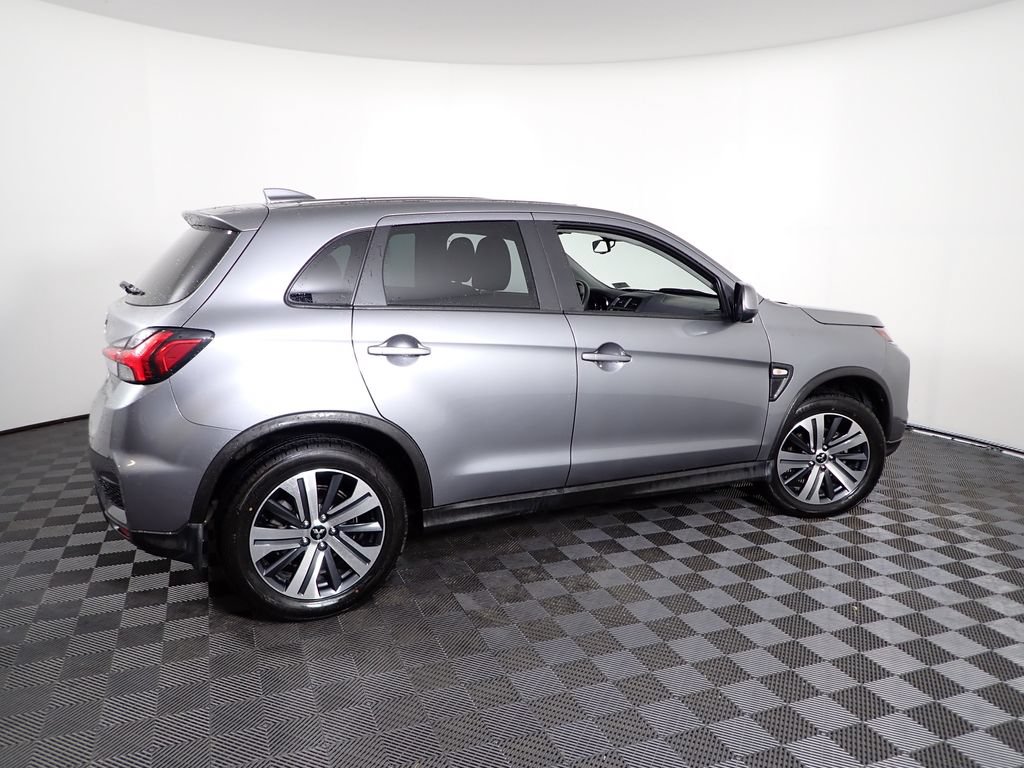 Used 2022 Mitsubishi Outlander Sport ES AWD/4WD image 15