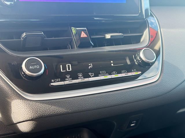 Used 2023 Toyota Corolla LE image 15