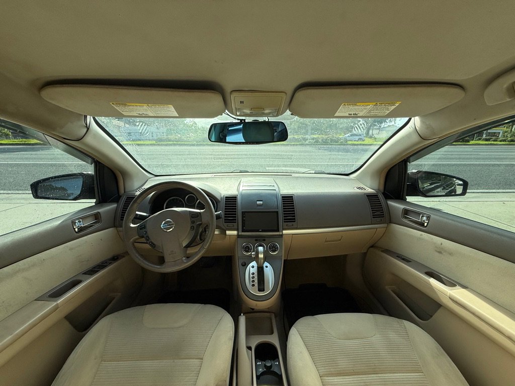 Used 2011 Nissan Sentra 2.0 S w/ Convenience Pkg FWD image 6
