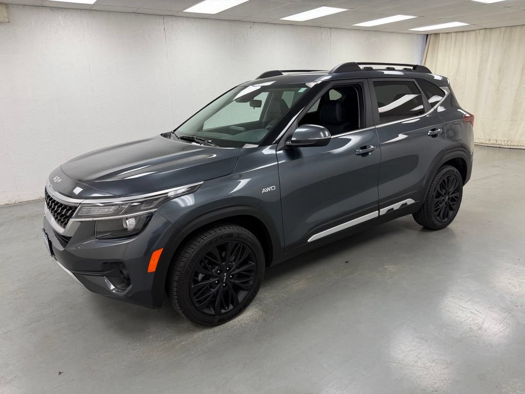 Used 2023 Kia Seltos Nightfall Edition AWD/4WD image 1