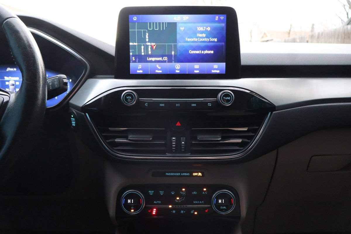 Used 2021 Ford Escape Titanium AWD/4WD image 35