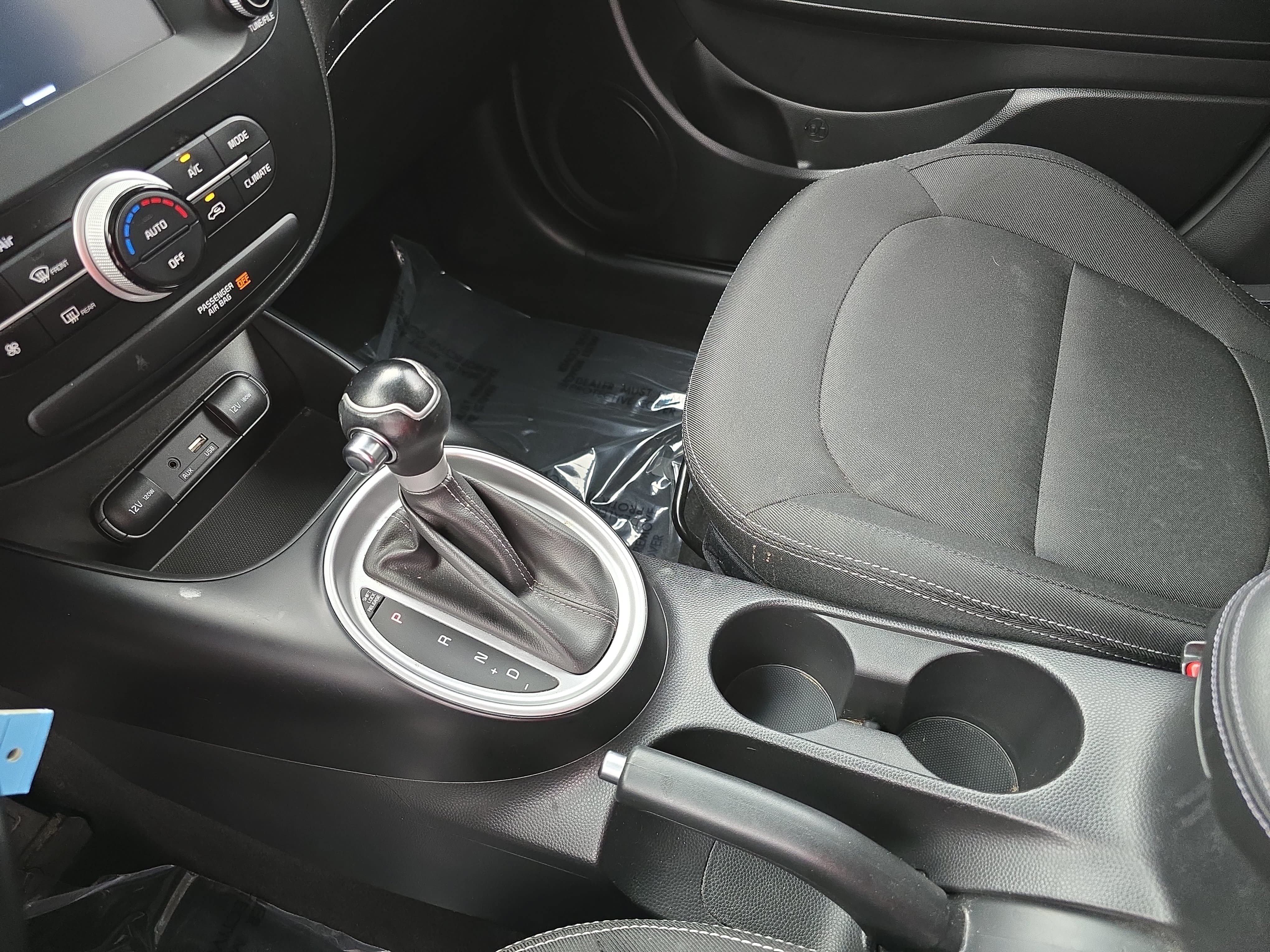 Used 2019 Kia Soul + FWD image 23