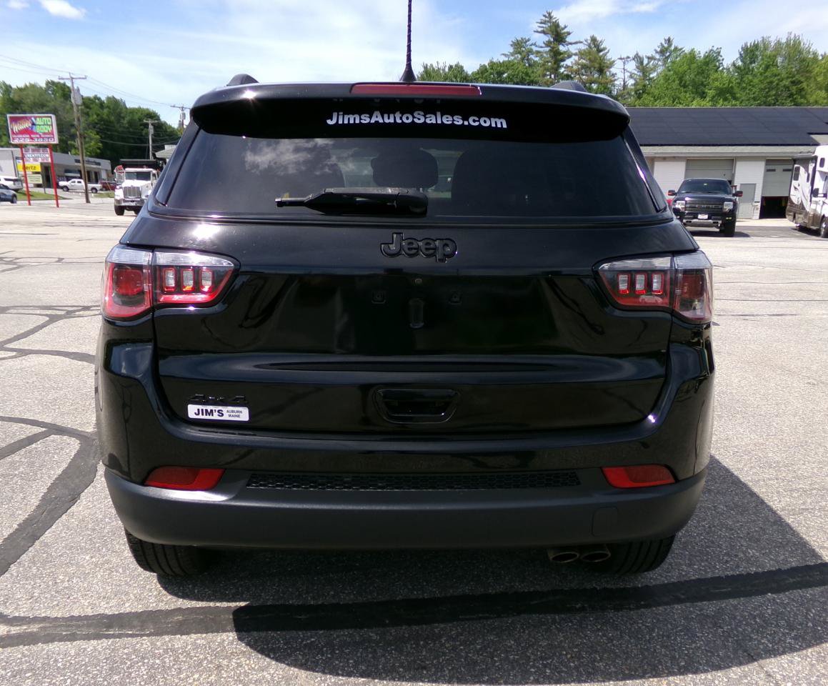 Used 2019 Jeep Compass Latitude AWD/4WD image 8