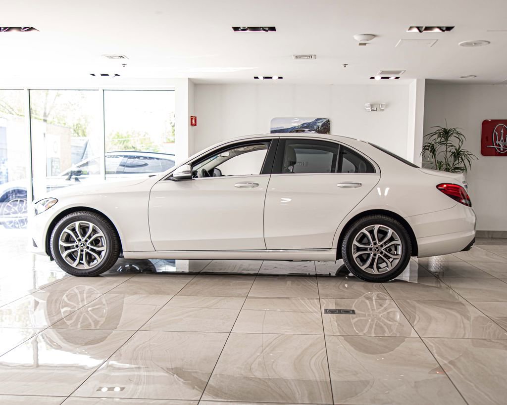 Used 2018 Mercedes-Benz C 300 4MATIC Sedan image 6