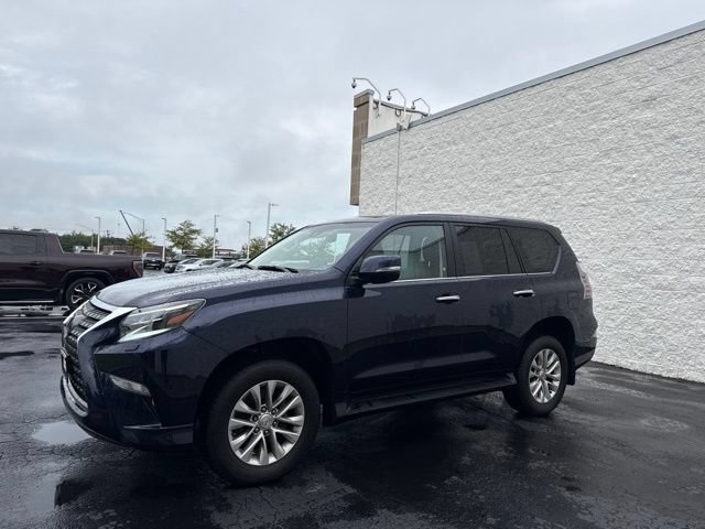 Used 2022 Lexus GX 460 Premium w/ Premium Package AWD/4WD image 3