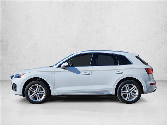 Used 2025 Audi Q5 e Premium Plus w/ Premium Plus Package image 8
