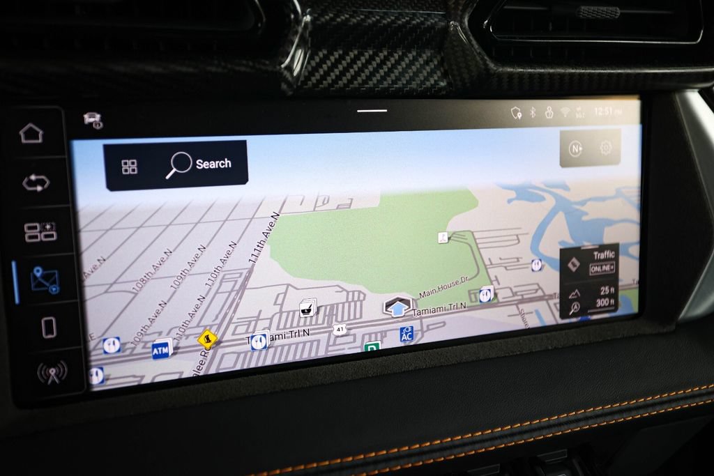 Used 2026 Lamborghini Urus SE AWD/4WD image 37