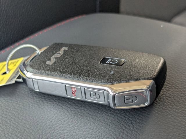 Certified 2025 Kia Soul GT-Line w/ GT-Line Technology Package image 39