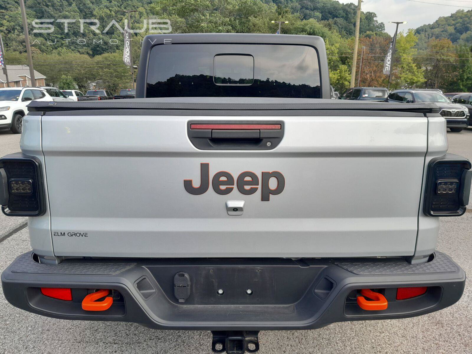 Used 2022 Jeep Gladiator Mojave w/ Cold Weather Group AWD/4WD image 6