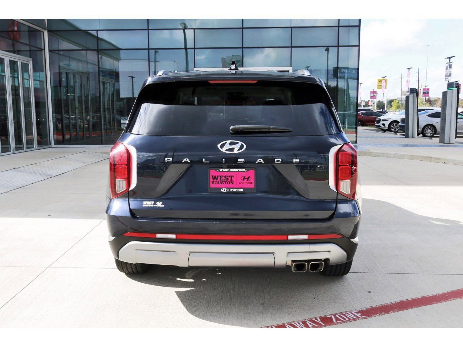 Used 2024 Hyundai Palisade Limited image 8
