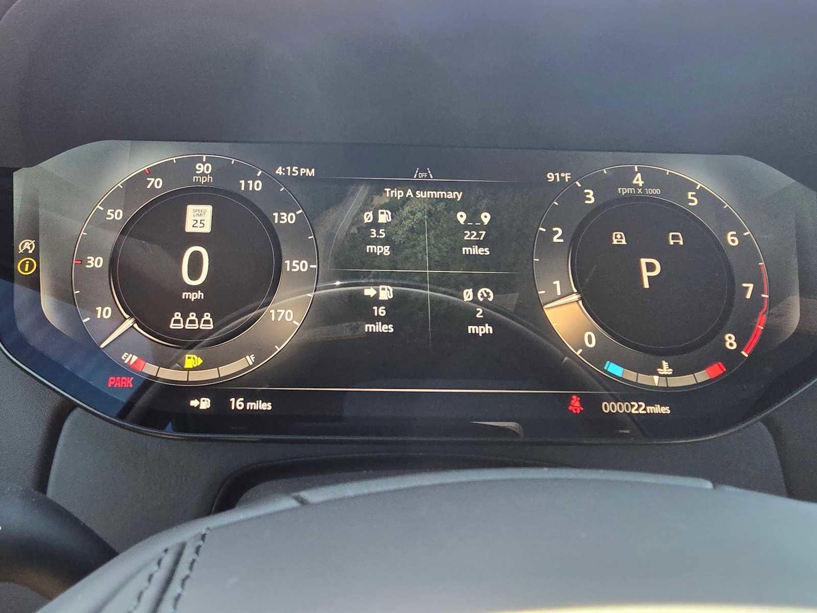 New 2025 Land Rover Range Rover SE image 28