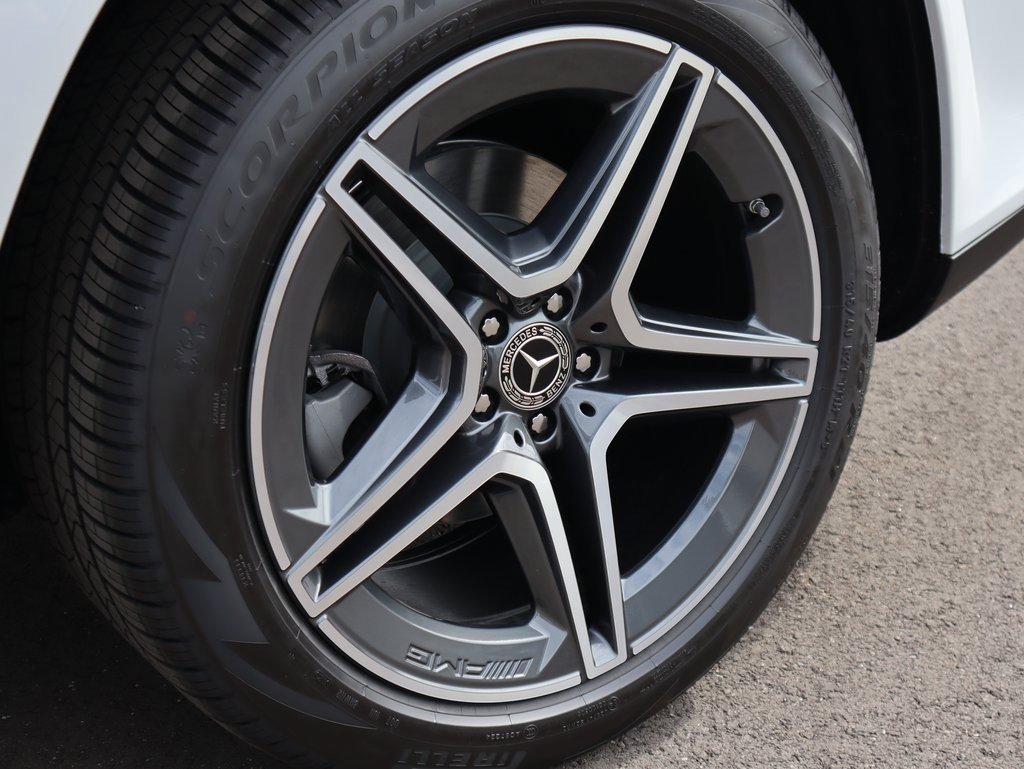 New 2026 Mercedes-Benz GLS 450 4MATIC image 50