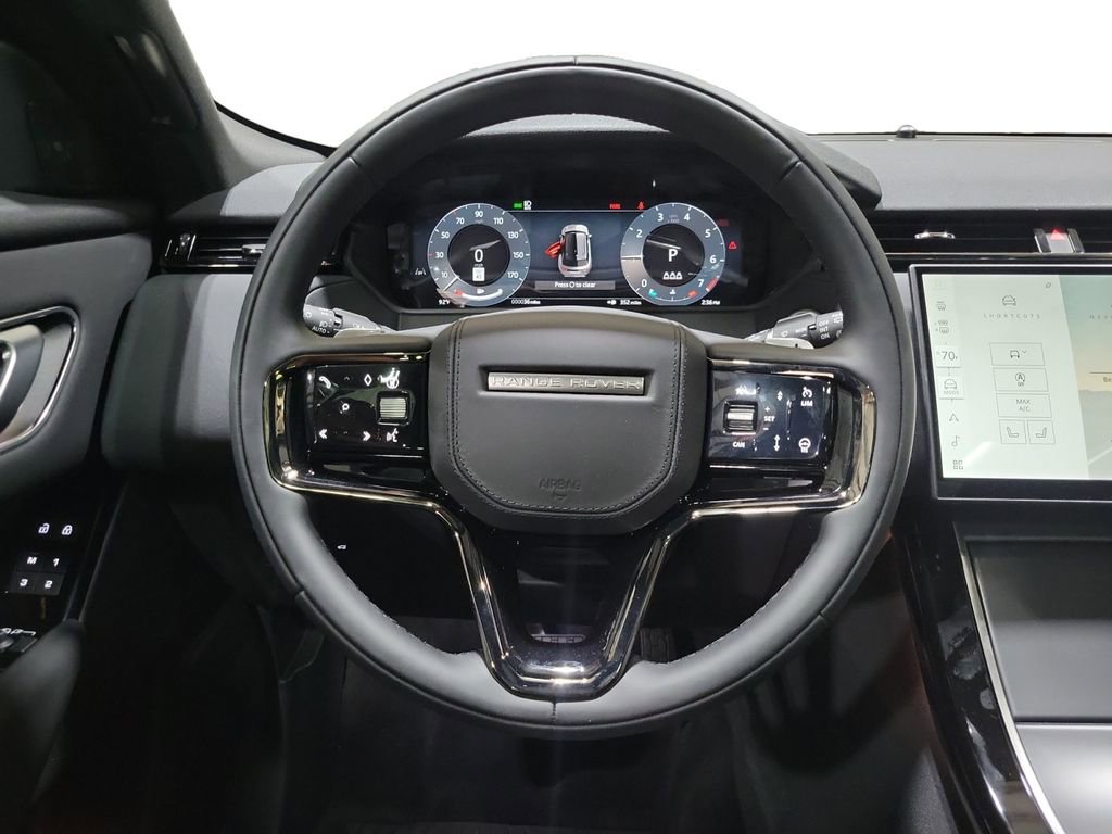 Used 2026 Land Rover Range Rover Velar S AWD/4WD image 24