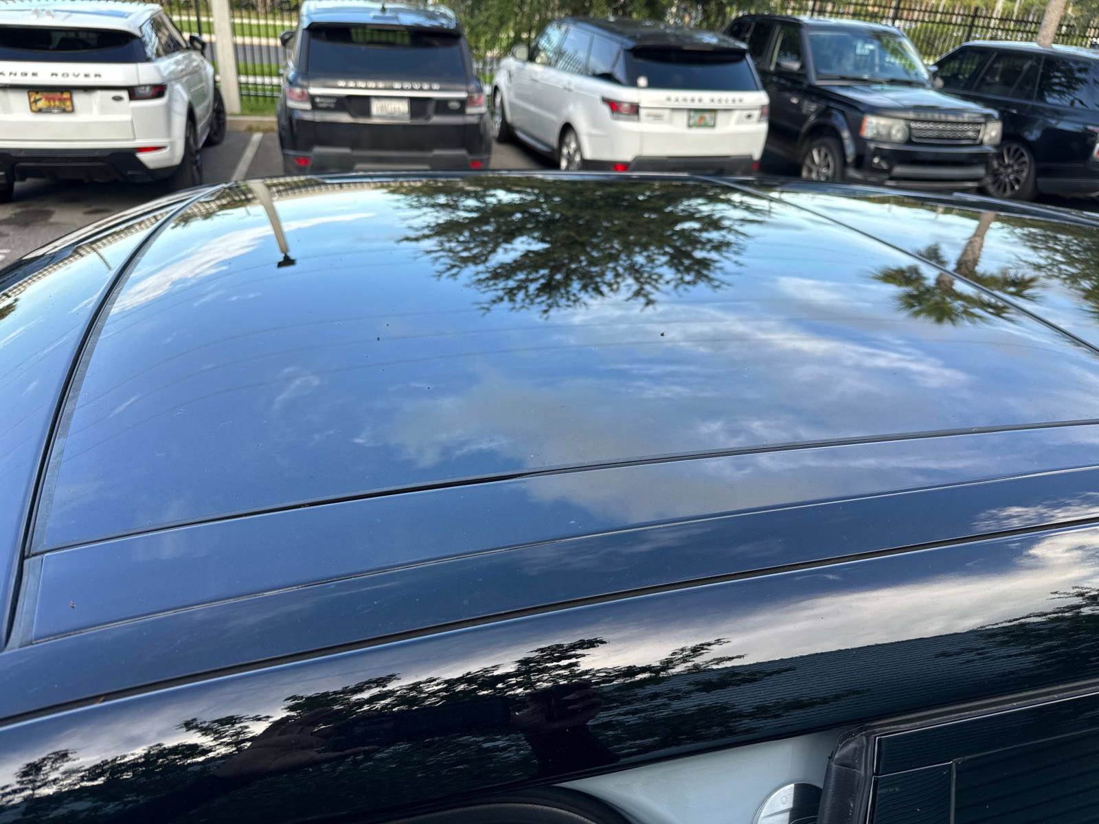 New 2026 Land Rover Range Rover Velar Dynamic SE image 34