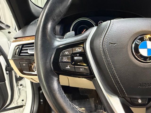 Used 2018 BMW 530i xDrive w/ Premium Package AWD/4WD image 18