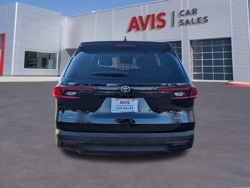 Used 2025 Toyota Grand Highlander XLE image 7