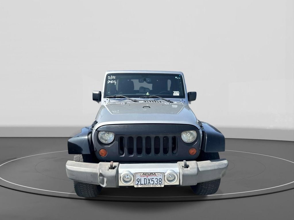 Used 2013 Jeep Wrangler Unlimited Sahara w/ Connectivity Group image 2