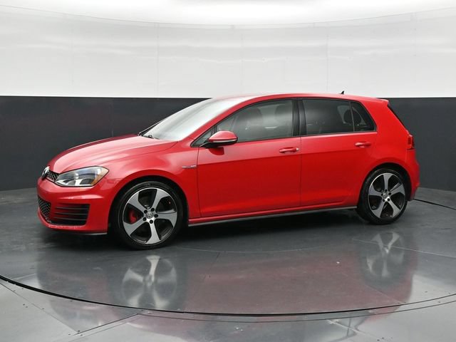 Used 2016 Volkswagen Golf 4-Door FWD image 6