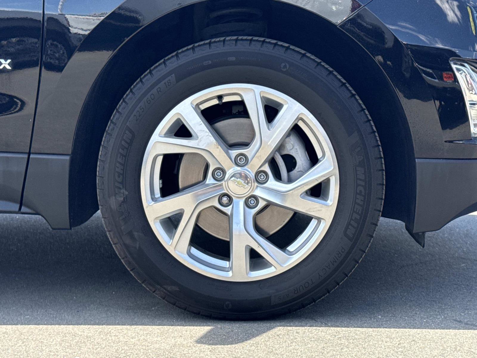 Used 2020 Chevrolet Equinox LT image 32