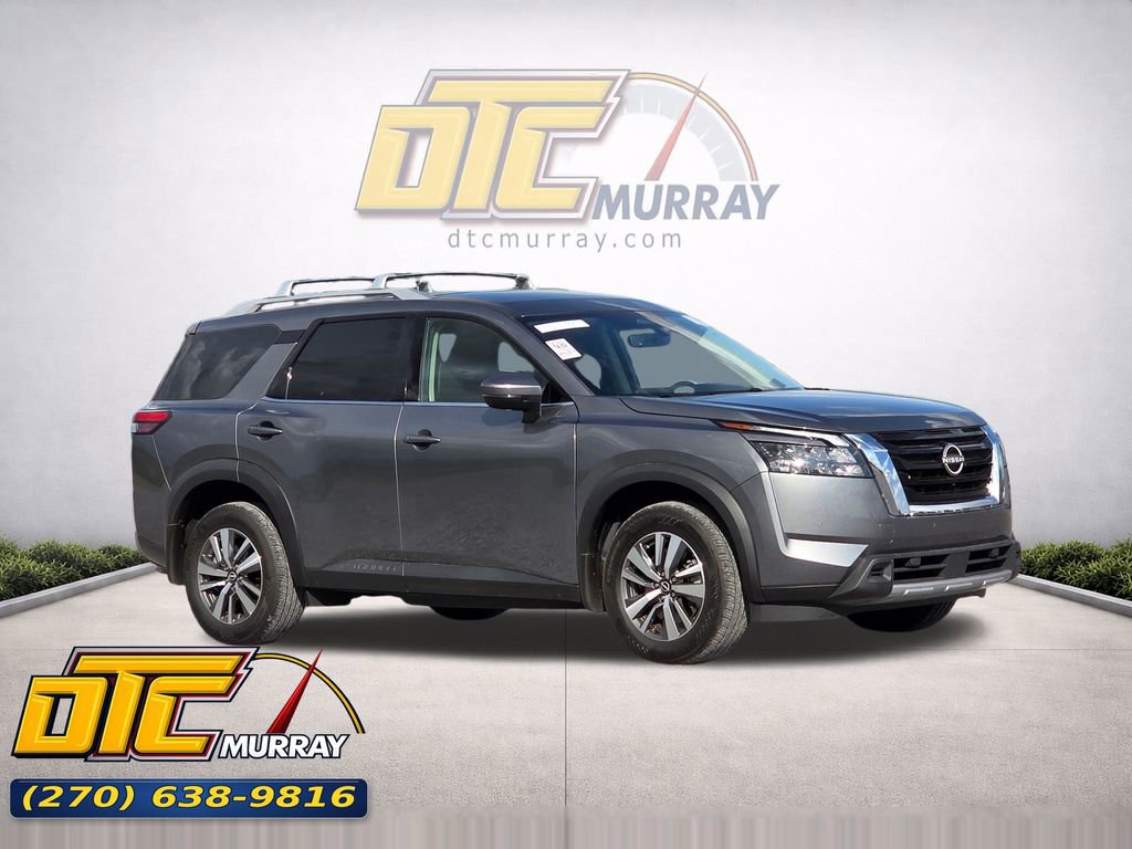 Used 2025 Nissan Pathfinder SL