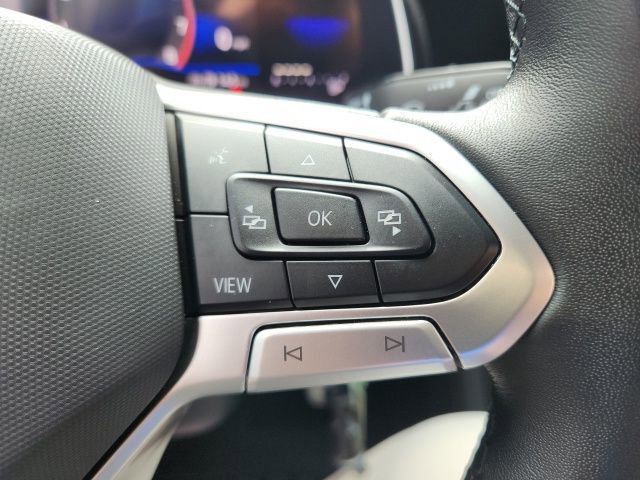 Used 2024 Volkswagen Jetta Sport image 30