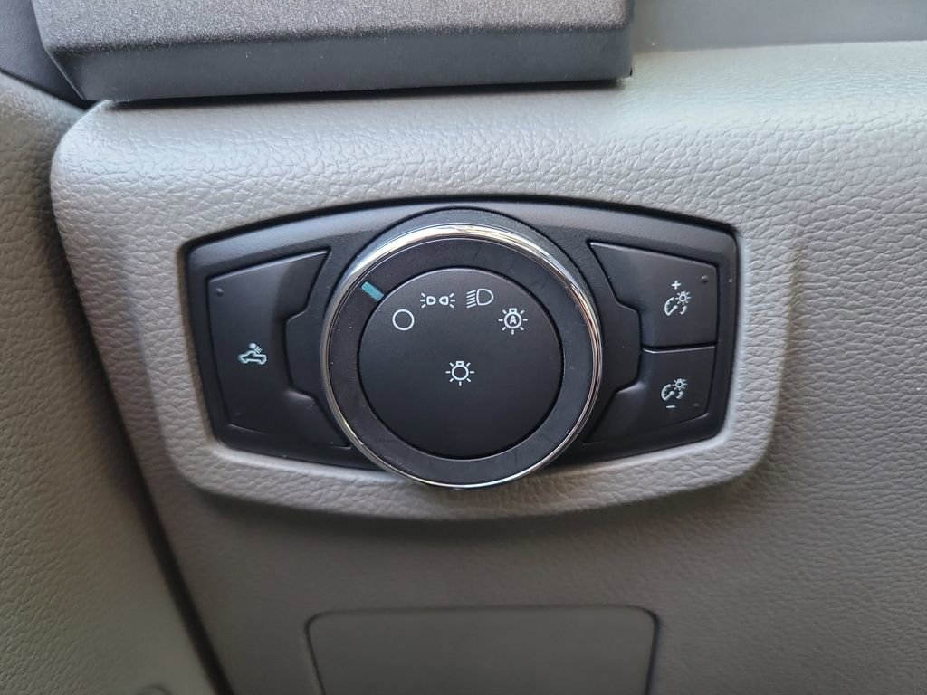 Certified 2022 Ford F250 XL w/ XL Value Package image 23