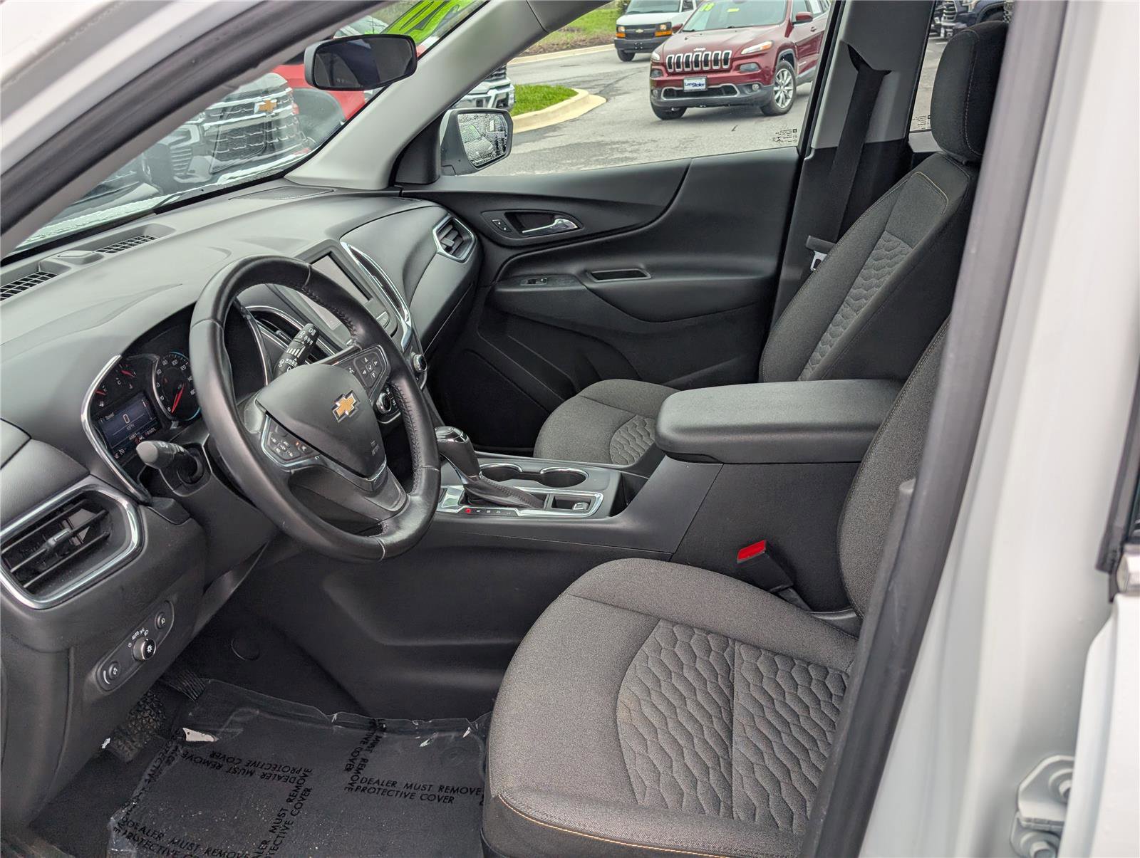 Used 2020 Chevrolet Equinox LT image 15